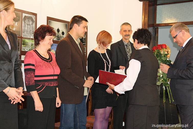 Nagrody dla pracownikw owiaty