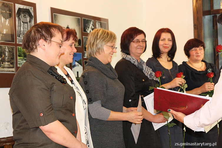 Nagrody dla pracownikw owiaty